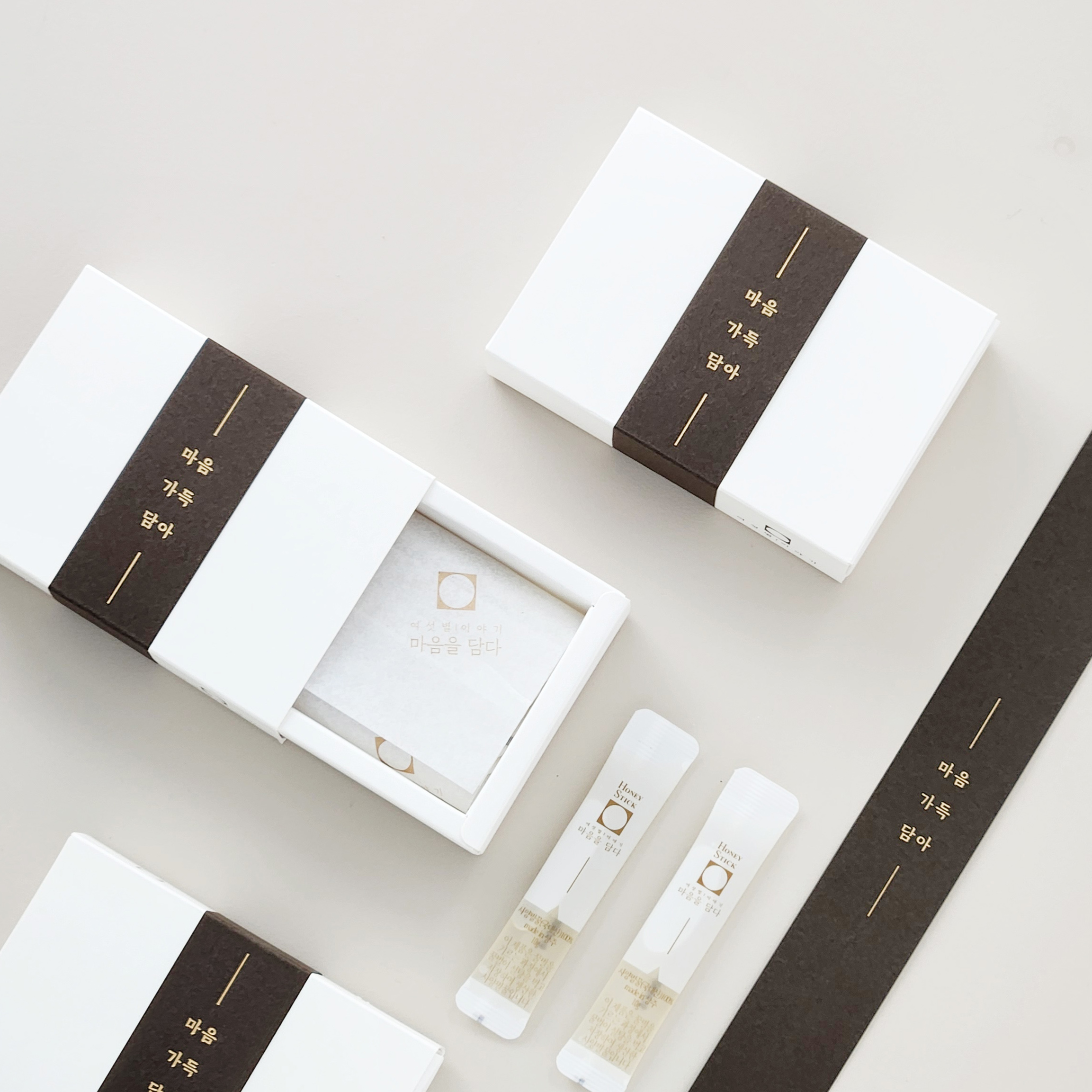 답례품 결혼식답례품 결혼 웨딩 돌 잔치 조문 회사 개업 꿀스틱 여섯별이야기