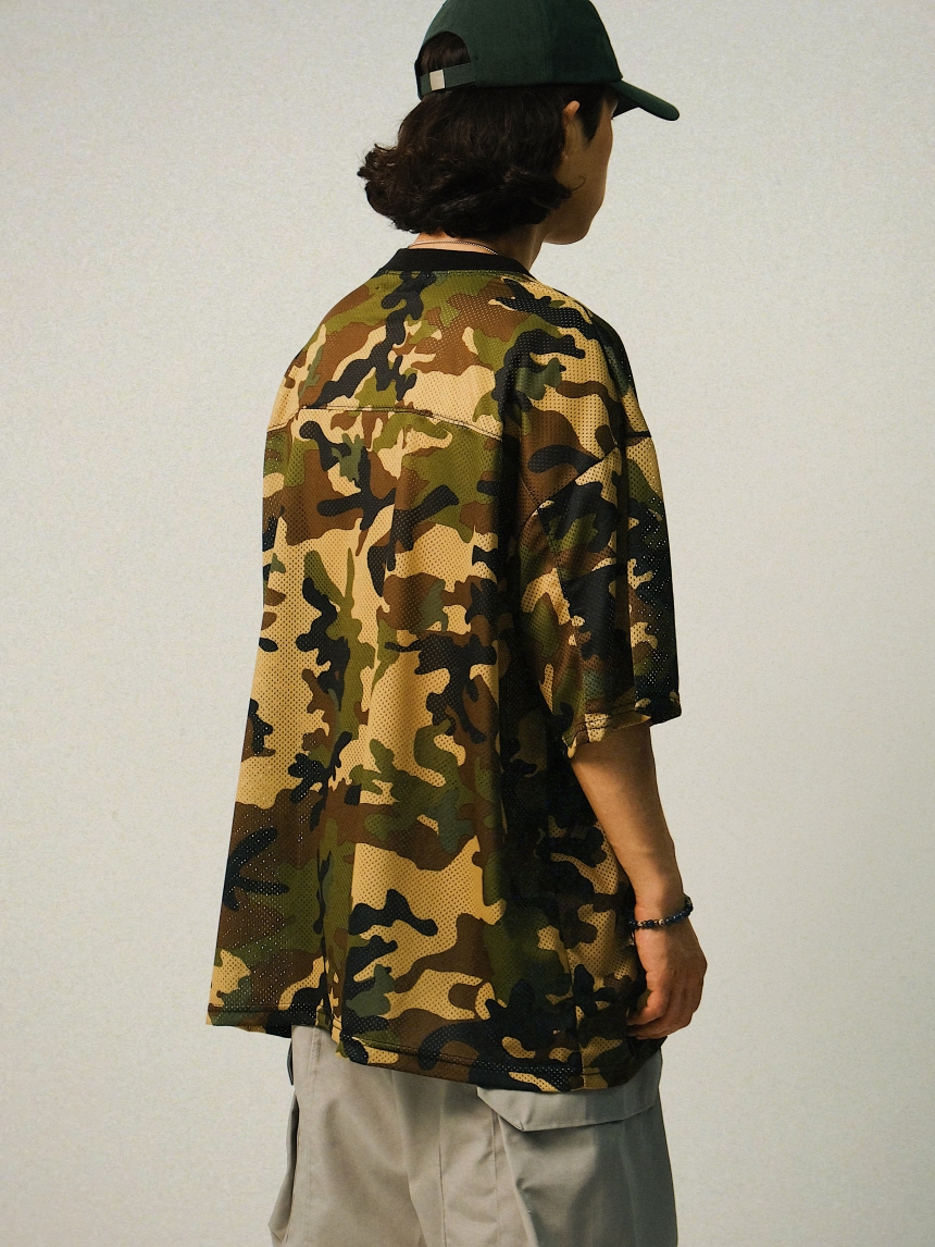 CBBBBA6B-445D-4A16-B25A-200A87934408