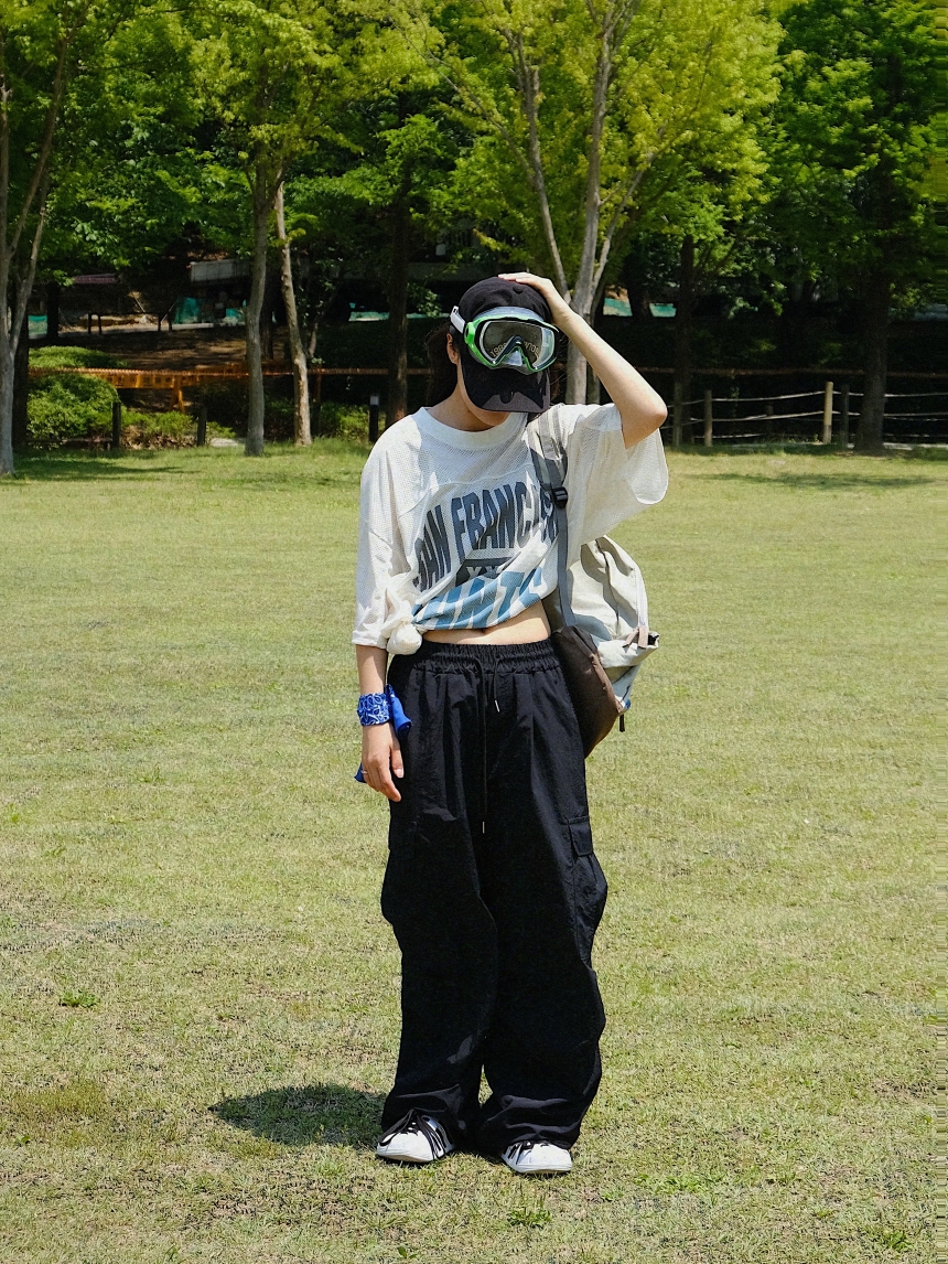 3B0FDC06-4C68-4B13-9937-25D749FDC469