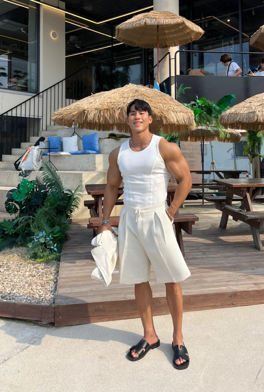 504ADC8F-8970-4961-9ACD-0159C78689DC