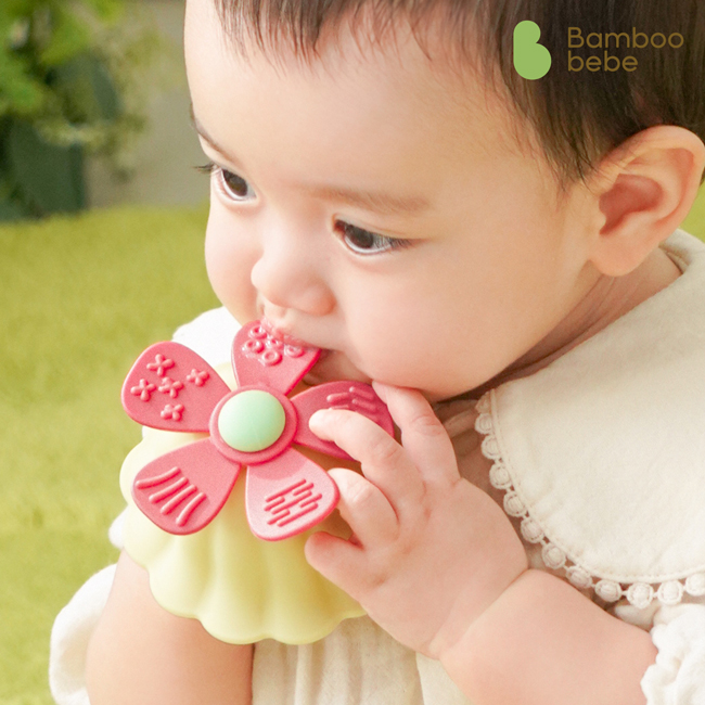 [밤부베베] 아기꽃손 안심 치발기