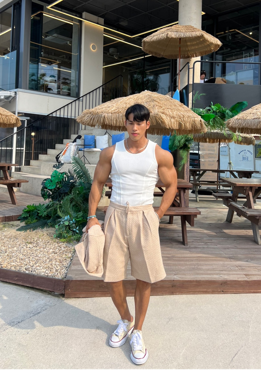 BFDFD38B-CF97-4F07-9477-C40BD293F893