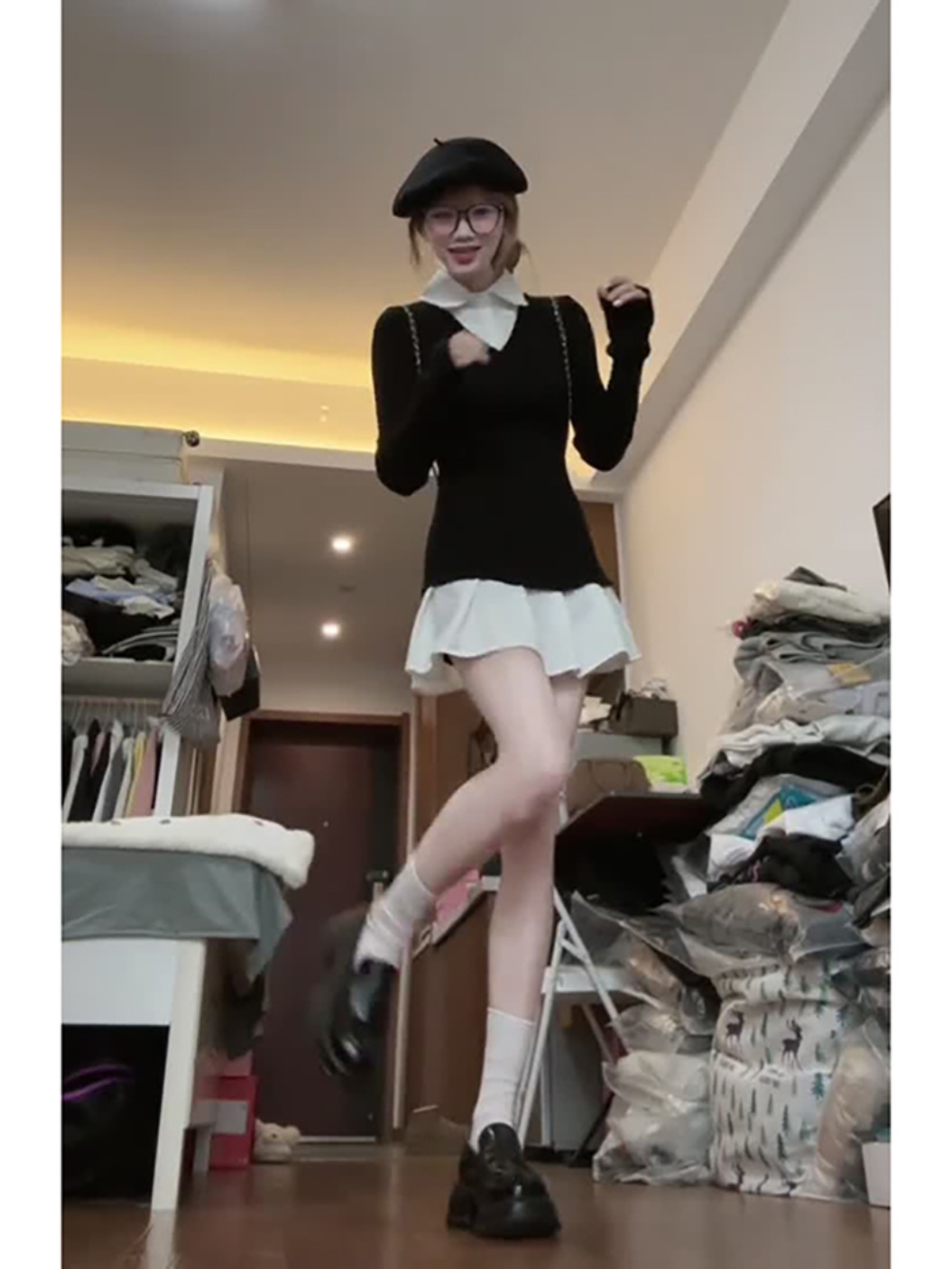 지락이의 뛰뛰빵빵 안유진 블라우스 긱시크 슬림 의상 옷 패션 - 상세 이미지 5