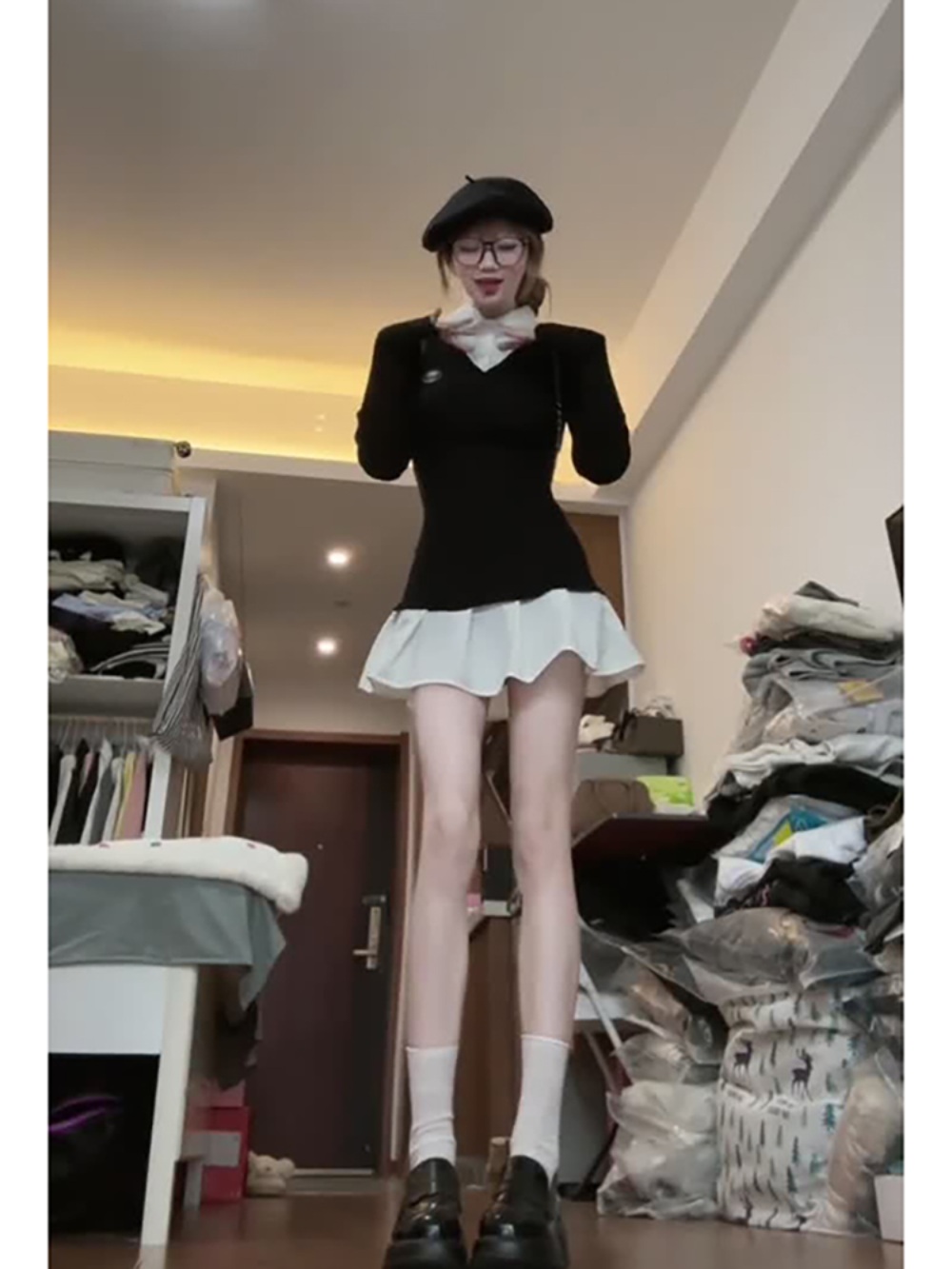 지락이의 뛰뛰빵빵 안유진 블라우스 긱시크 슬림 의상 옷 패션 - 상세 이미지 2