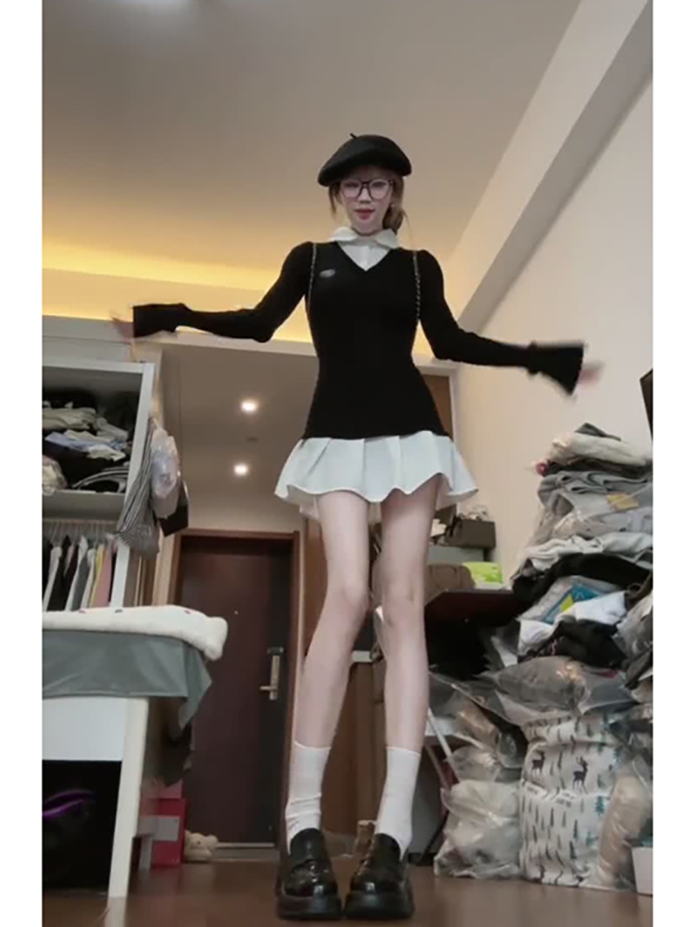 지락이의 뛰뛰빵빵 안유진 블라우스 긱시크 슬림 의상 옷 패션 - 상세 이미지 3