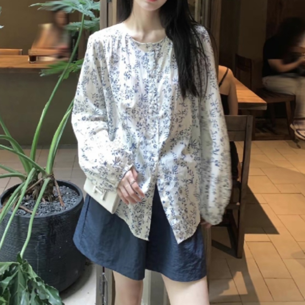 꽃무늬 노카라 블라우스 빈티지 레트로 셔츠 캐주얼 블루플라워패턴 화이트 - 상세 이미지 4
