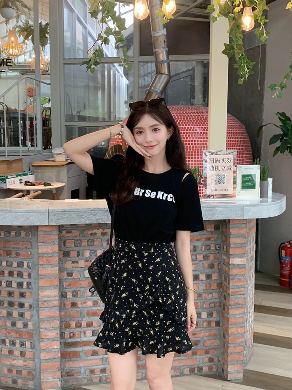 빅사이즈 잔꽃 원피스 슬림핏 꽃무늬 패턴 플라워 트임 스커트 휴양지 패션 - 상세 이미지 3