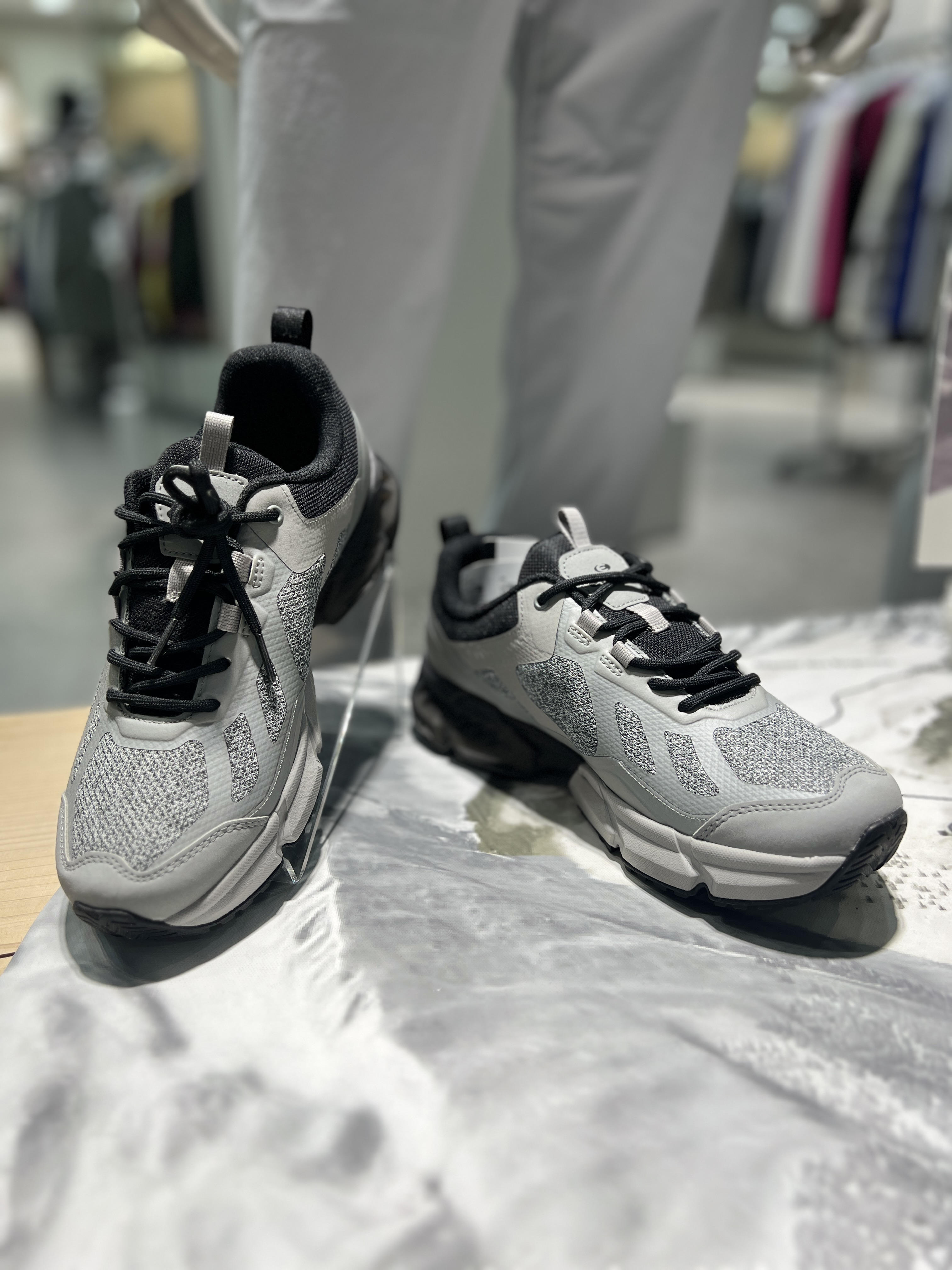 아이더 트레킹화 남여공용워킹화 퀀텀 네오 라이트 Z UF23N27 - 상품 이미지