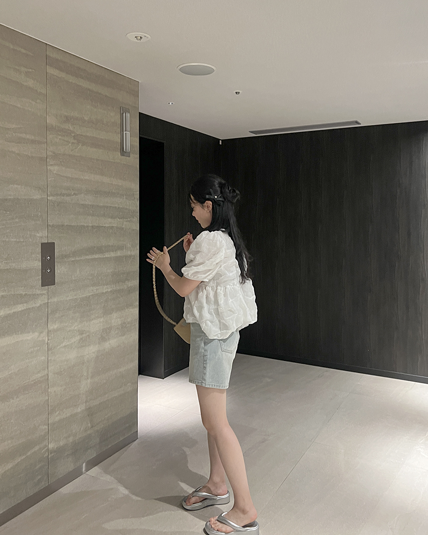 구름 퍼프소매 반팔블라우스 3color 상세 이미지 40