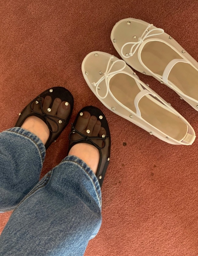 메리제인 시스루 스터드 메쉬플랫 여름단화