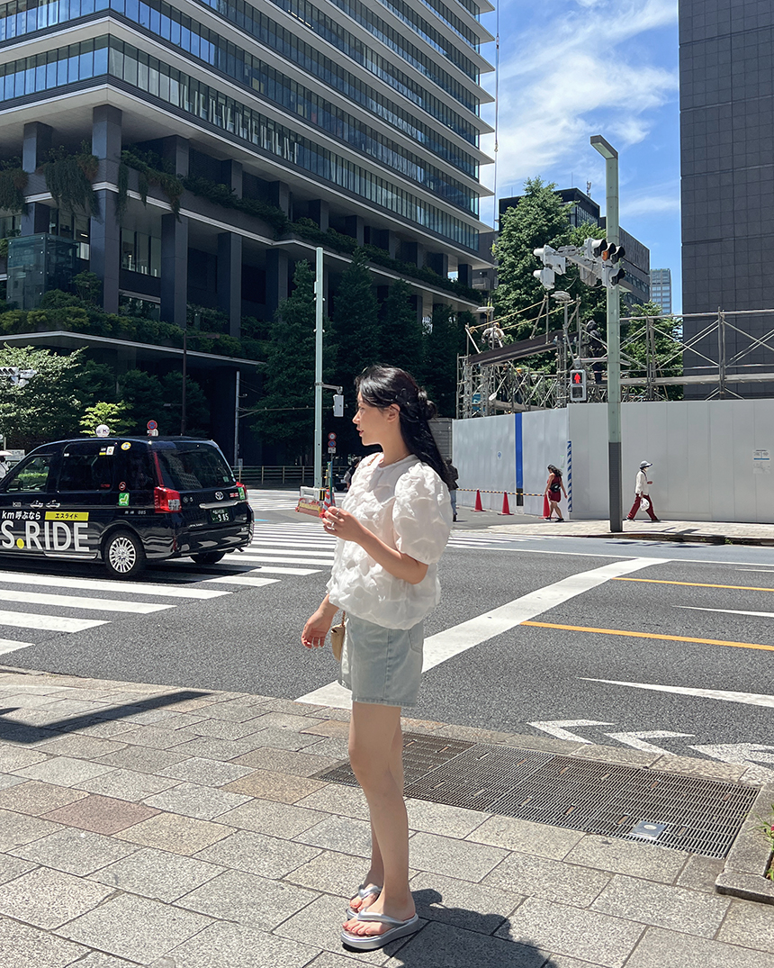 구름 퍼프소매 반팔블라우스 3color 상세 이미지 22