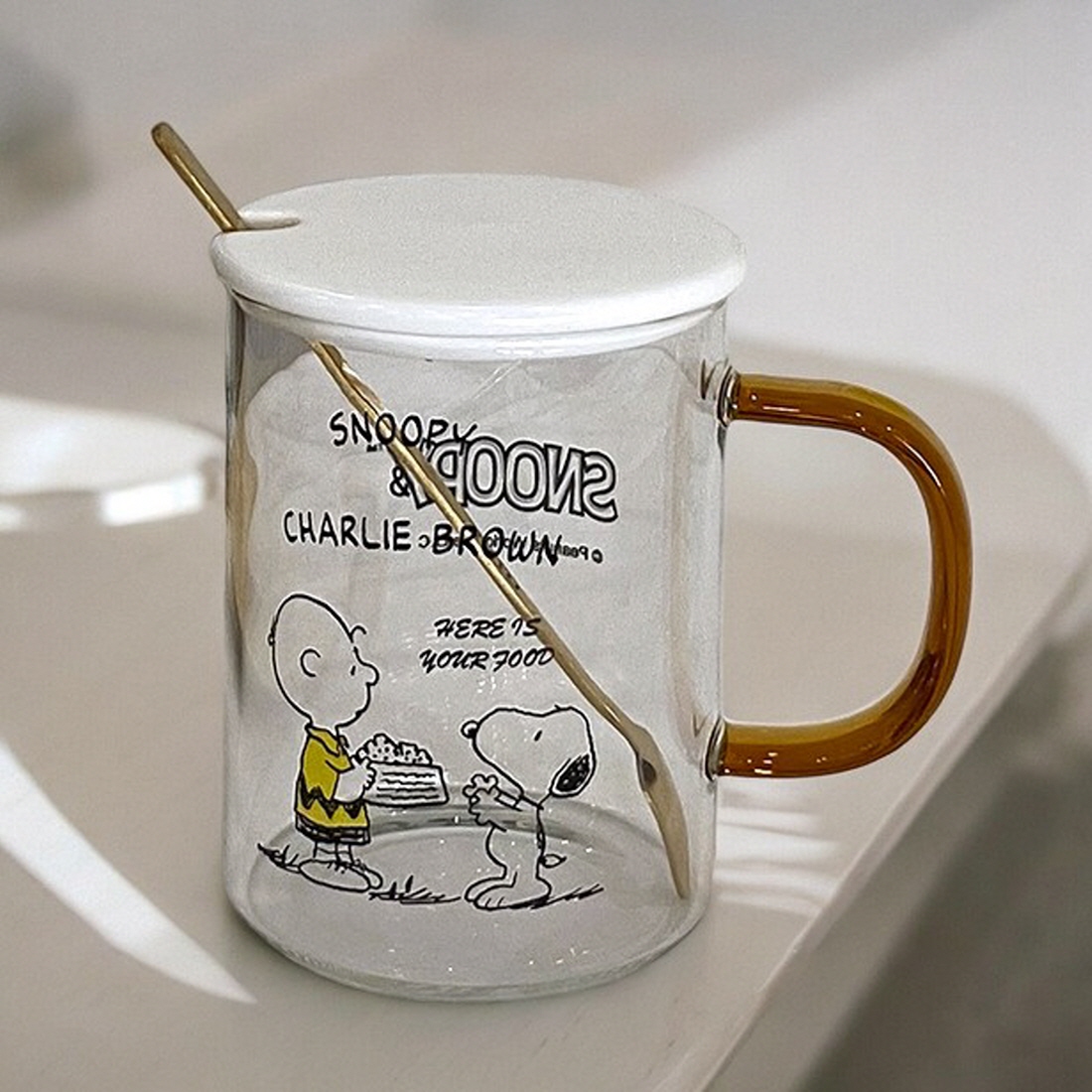 스누피 홈카페 뚜껑 내열 유리컵 아이스아메리카노 플랫화이트 냉커피 잔 엠버 370ml