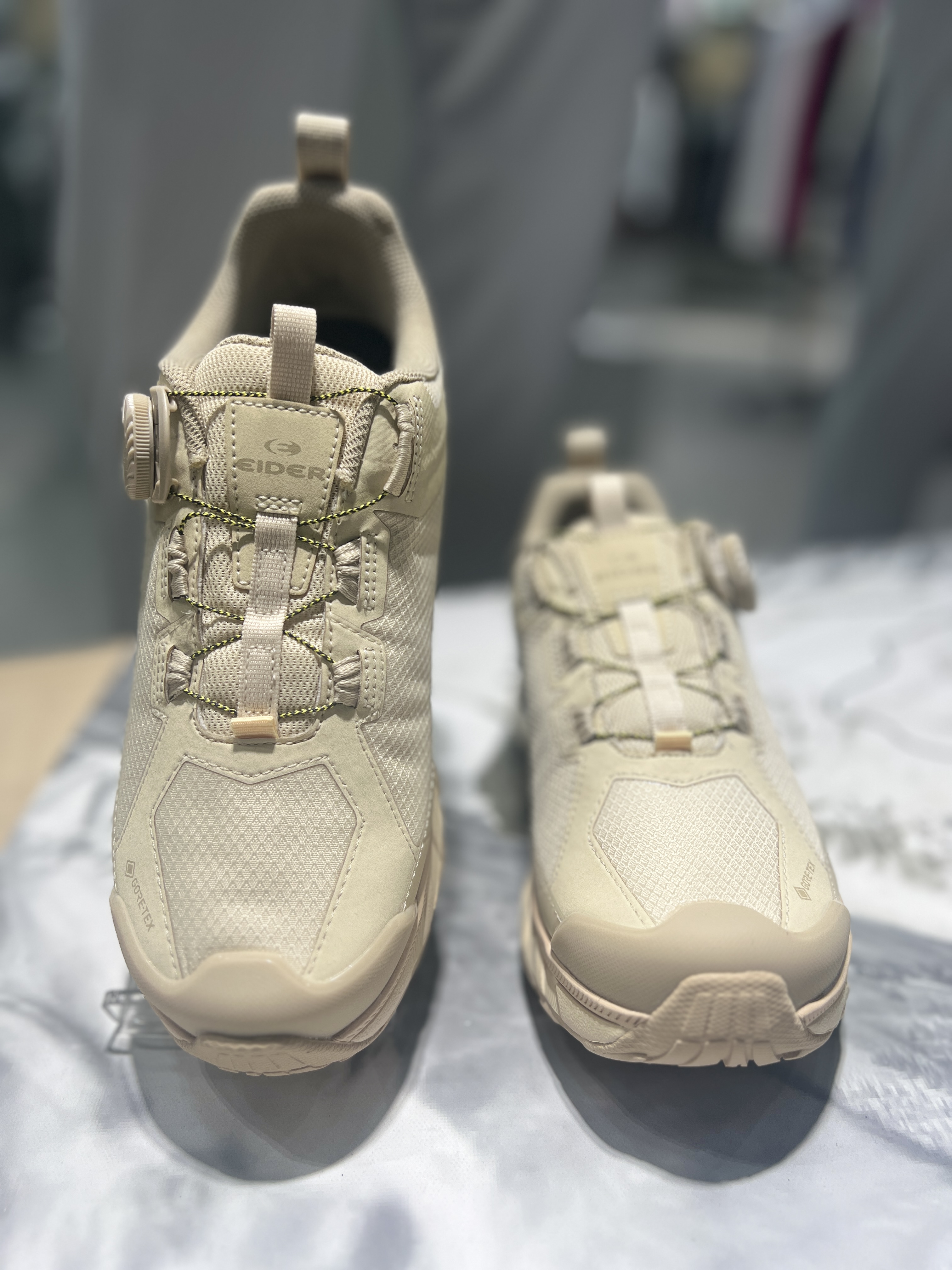 아이더 고어텍스 등산화 트레킹화 퀀텀 에어로쉴드 23G20 - 상세 이미지 2