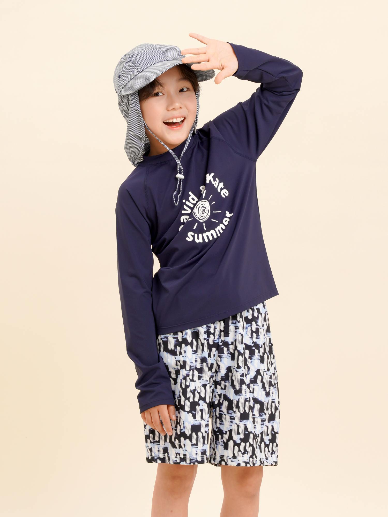 데이빗앤케이트 주니어 초등학생 남아 수영복 래쉬가드 플랩캡 세트 Navy Print - 상세 이미지 2