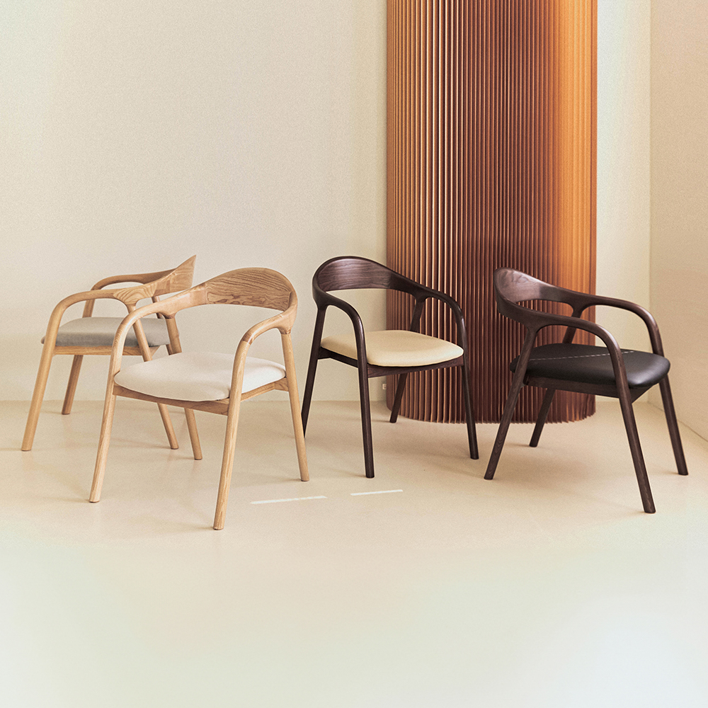 우드띠어리 나무의자 식탁 원목 의자 다이닝 월넛 아르띠 체어