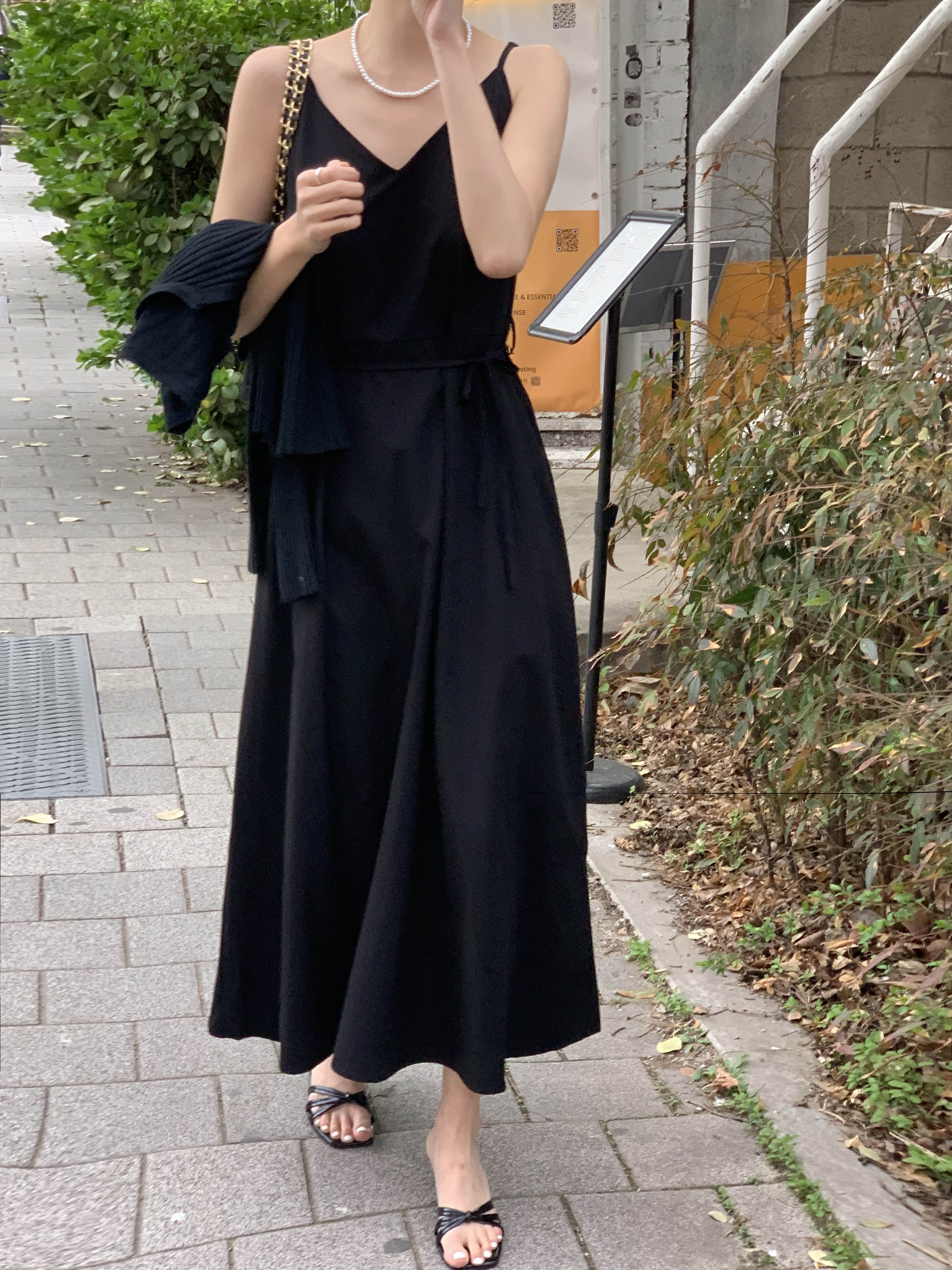 케이크 고급 끈나시 브이넥 루즈핏 허리끈 벨트 민소매 청순 a라인 플레어 하객 롱원피스