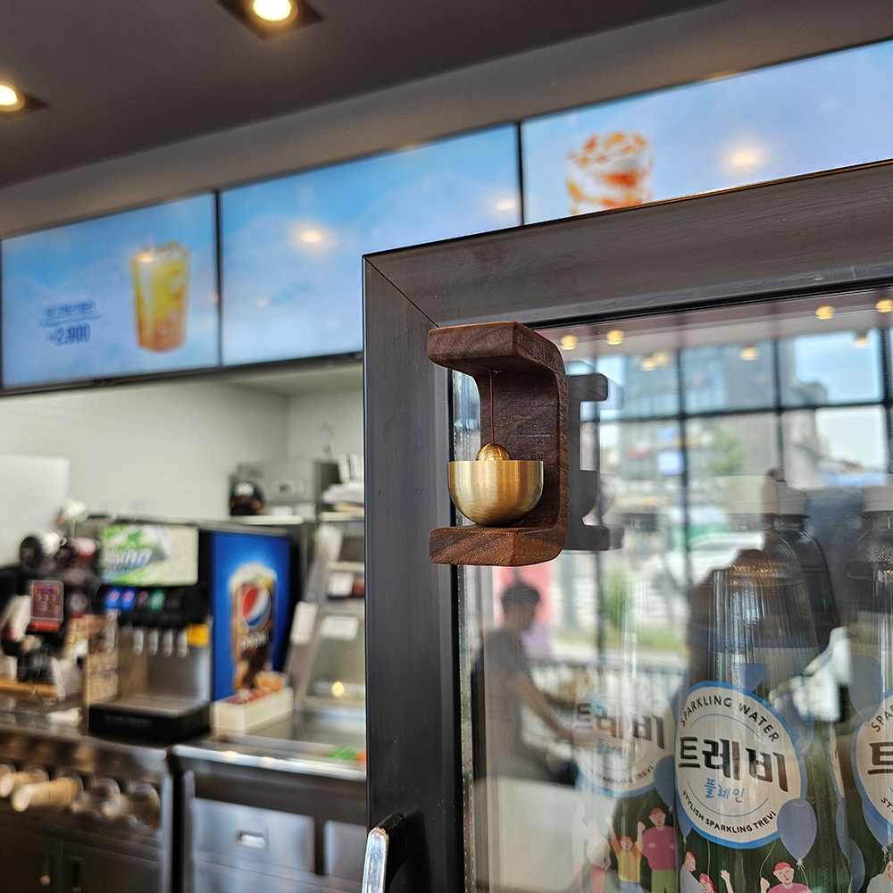 감성모먼트 우드 도어벨 현관종 원목 각인 제작 미니 나무 풍경 자석