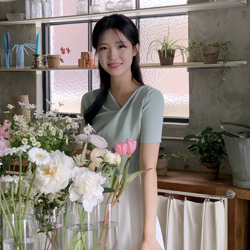 (페미닌포인트룩♥) 센르 언발 드레이프 셔링 반팔 티셔츠 ts4100 - 상세 이미지 3