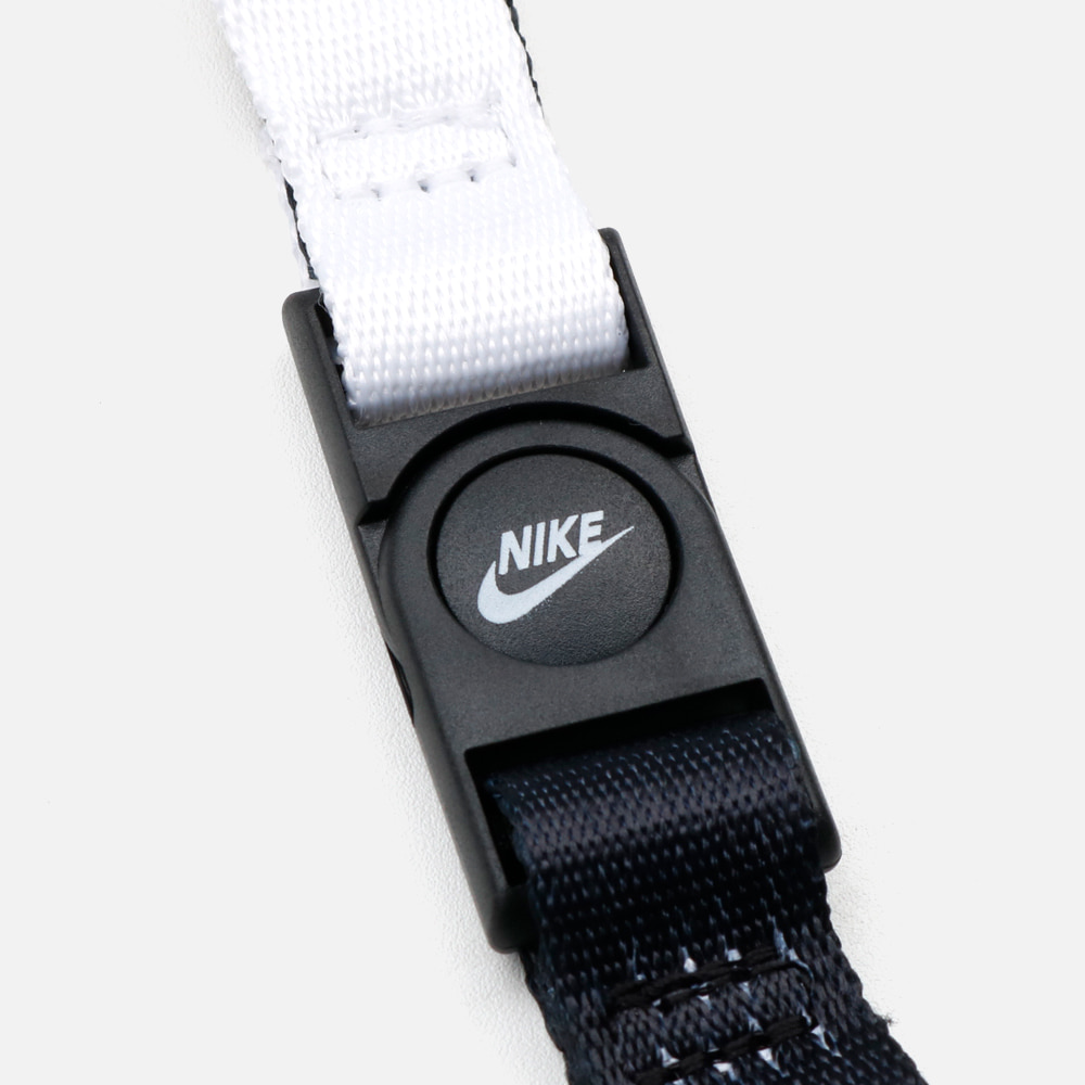 나이키 프리미엄 랜야드 프린티드 목걸이줄 DR5171-010