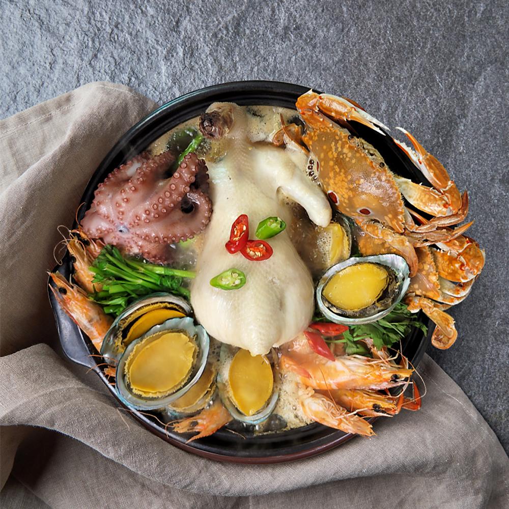 복날대비용 푸짐한 남해 전통 명품 해신탕 밀키트