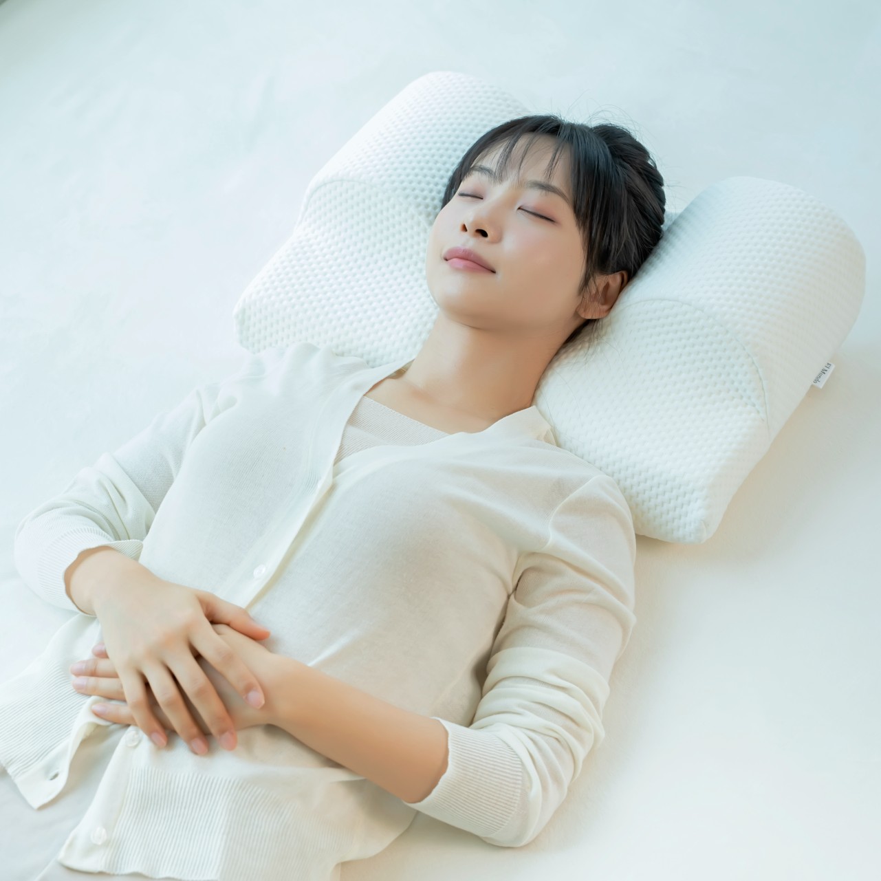 성형베개 코 수술 거북목베개 윤곽 양악 똑바로자는 회복 경추 일자목
