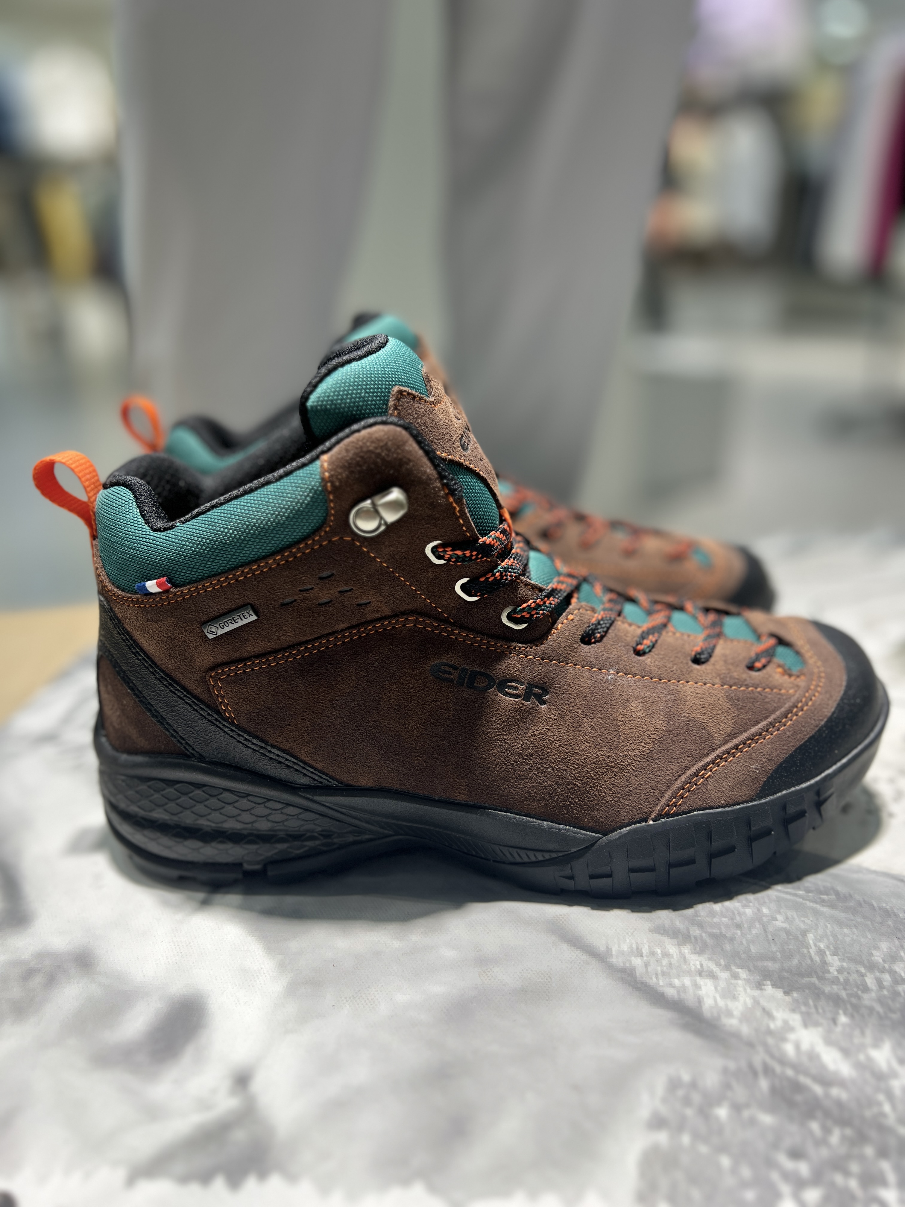 아이더 중등산화 고어텍스 피어스 미드 UF23G52 - 상세 이미지 5