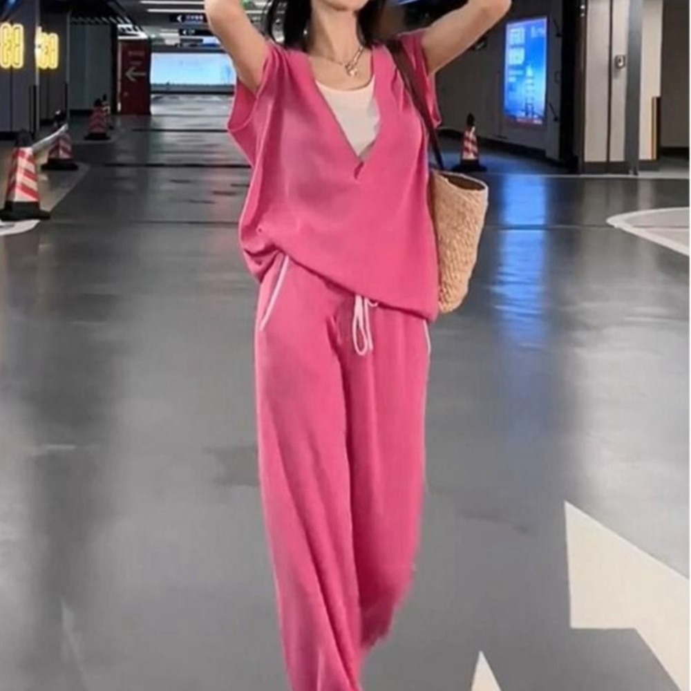 지락이의 뛰뛰빵빵 이은지 트레이닝복 투피스 운동복 의상 옷 패션 - 상품 이미지