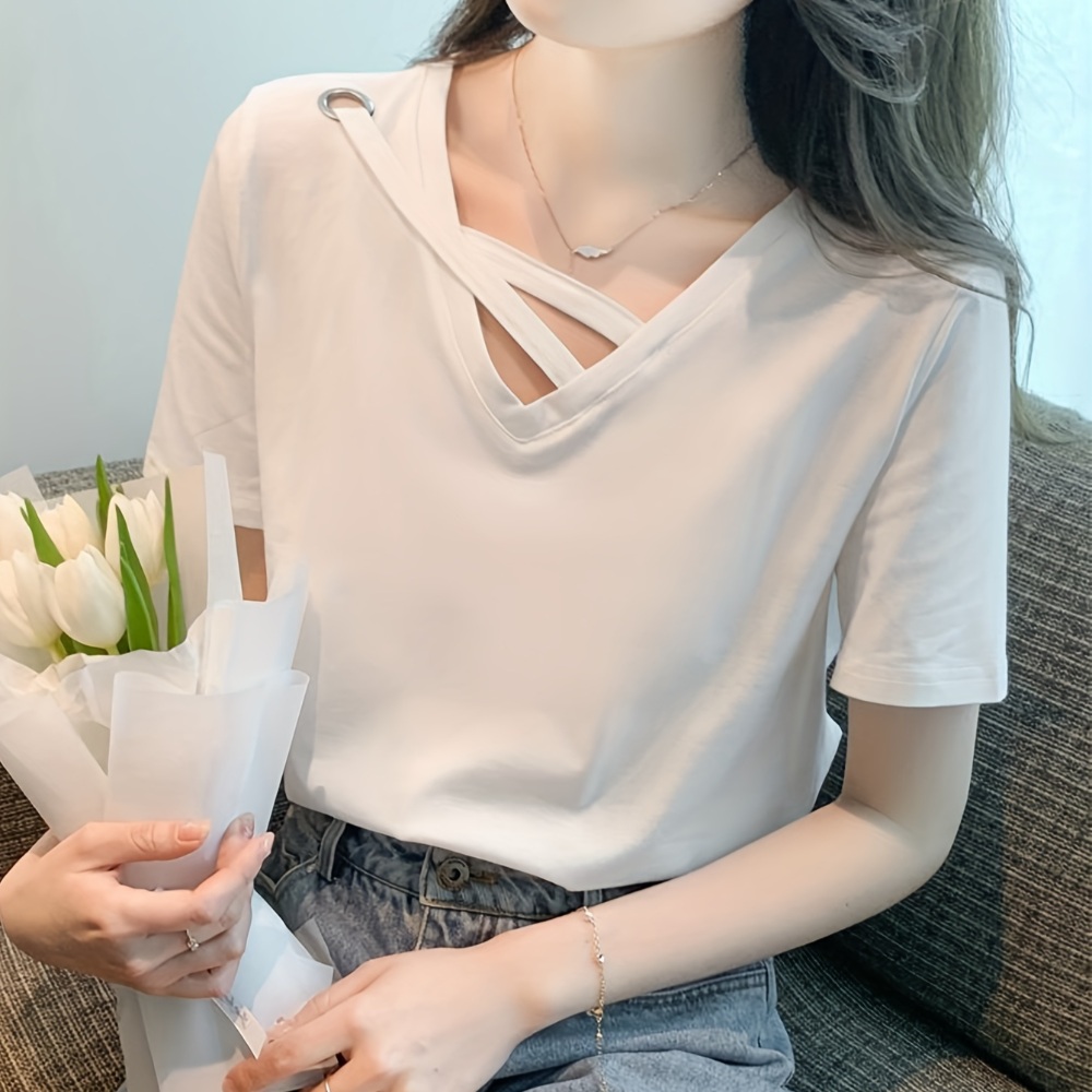 여리핏 크로스 반팔 티셔츠 언발란스 브이넥 세미캐주얼 - 메인 이미지