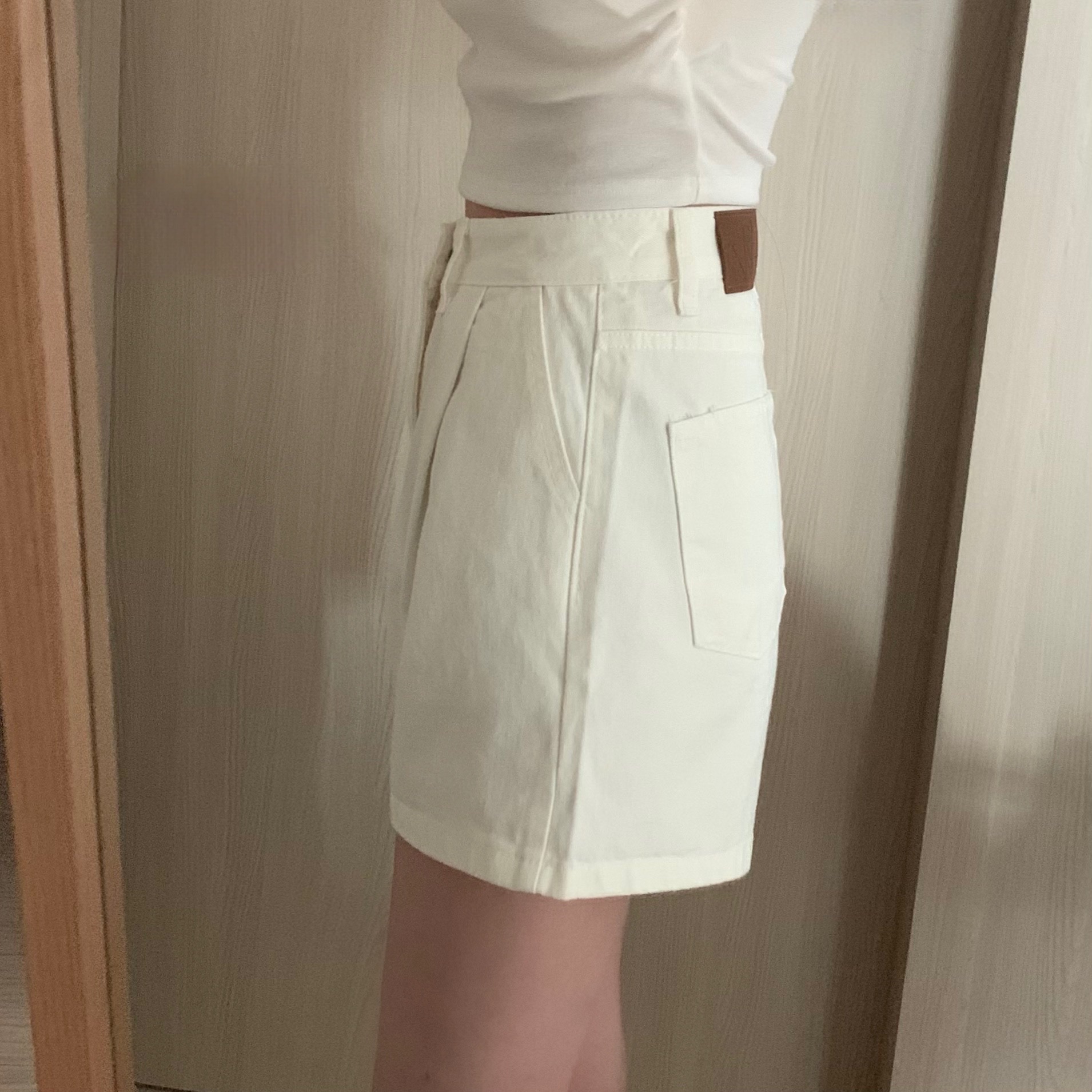 Aラインタック入りデイリーショートパンツ | ファッション通販