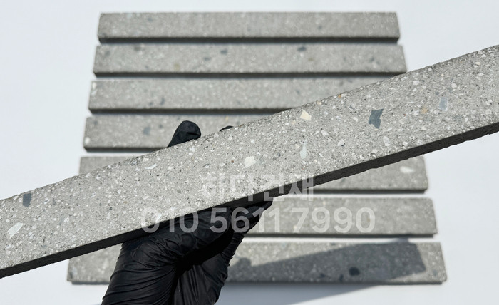 모노타일 롱와이드 500x50x17T 오석그레이 / 하다건재