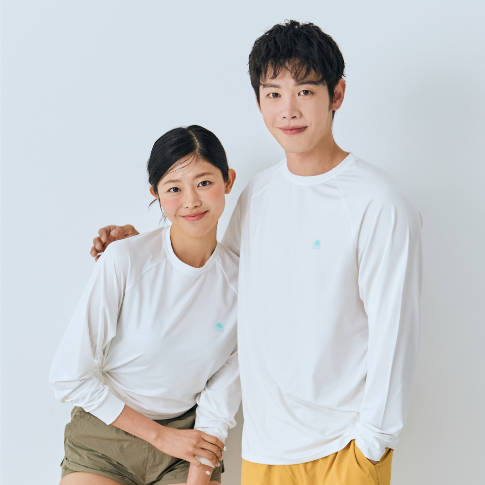 스윔어바웃 베이직 긴팔 루즈핏 오버핏 래쉬가드 빅사이즈 수영복 커플 상의 남자 여자 - 상세 이미지 2