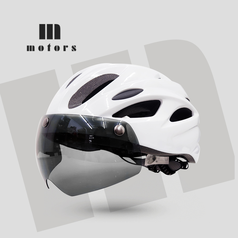 엠모터스 자전거헬멧 화이트 스텝스 에어 전동킥보드 고글 헬멧 후미등 라이트