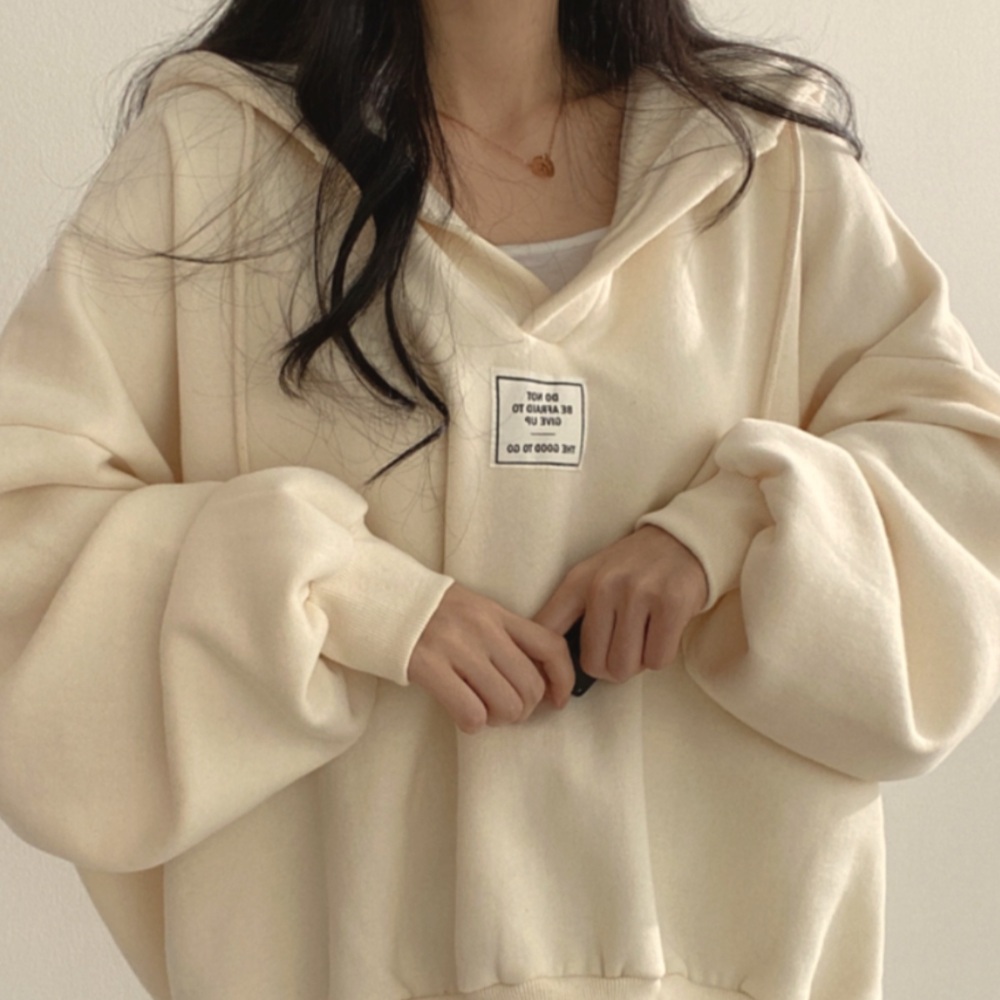 엄마단둘이여행갈래 5회 효리 후드티 티셔츠 오버핏 루즈 의상 옷 패션 - 메인 이미지