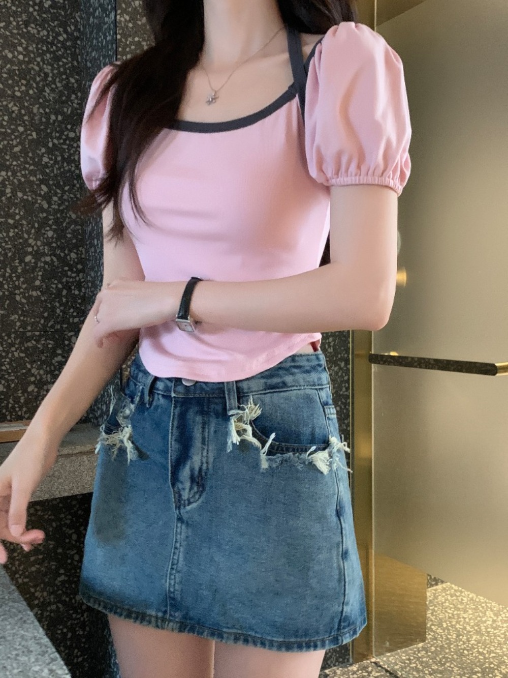 놀면뭐하니 239회 미주 반팔 티셔츠 오프숄더 러블리 의상 옷 패션 - 상세 이미지 5