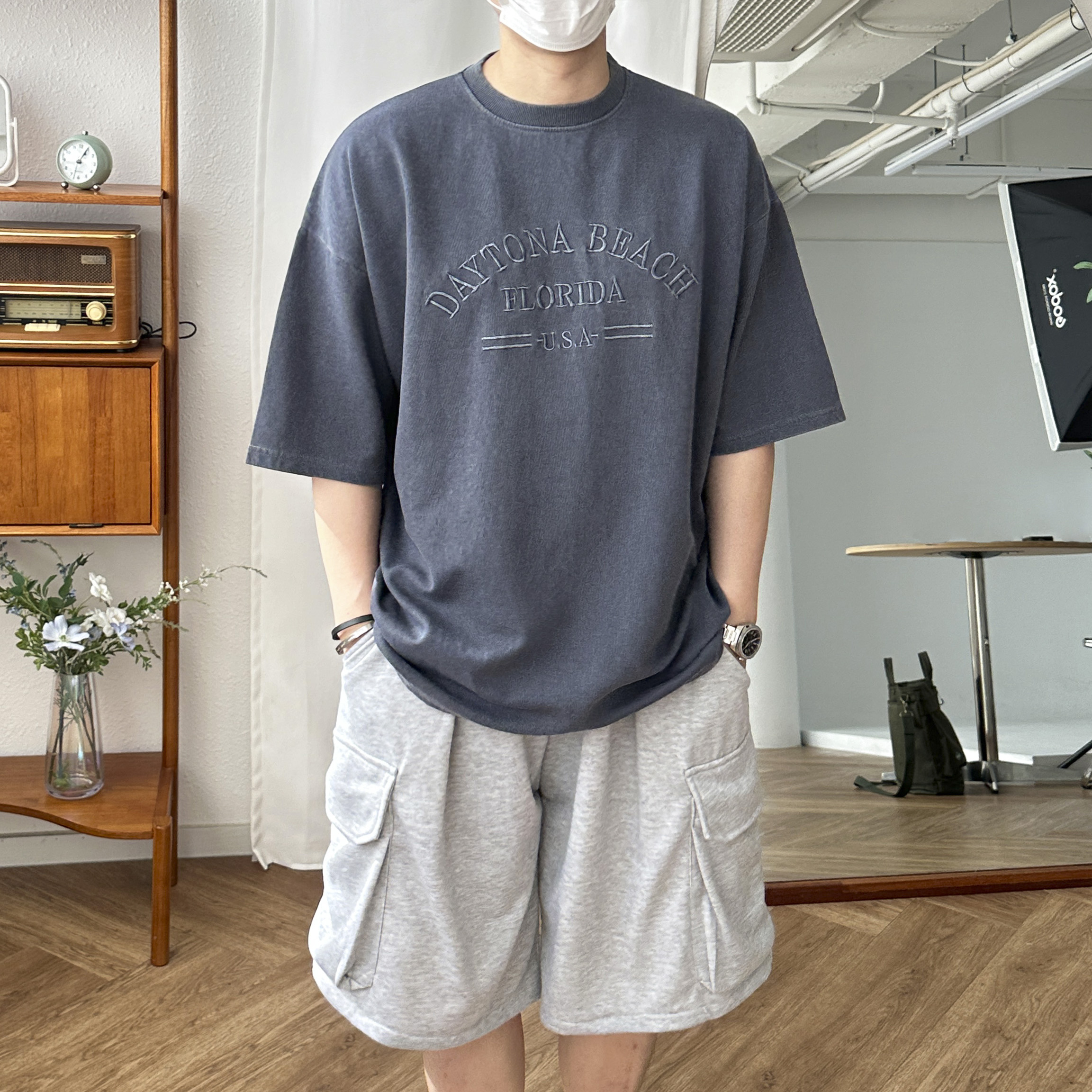 남녀공용 비침없는 고밀도 데이토나 레터링 자수 피그먼트 워싱 오버핏 반팔티셔츠 4color - 상세 이미지 5