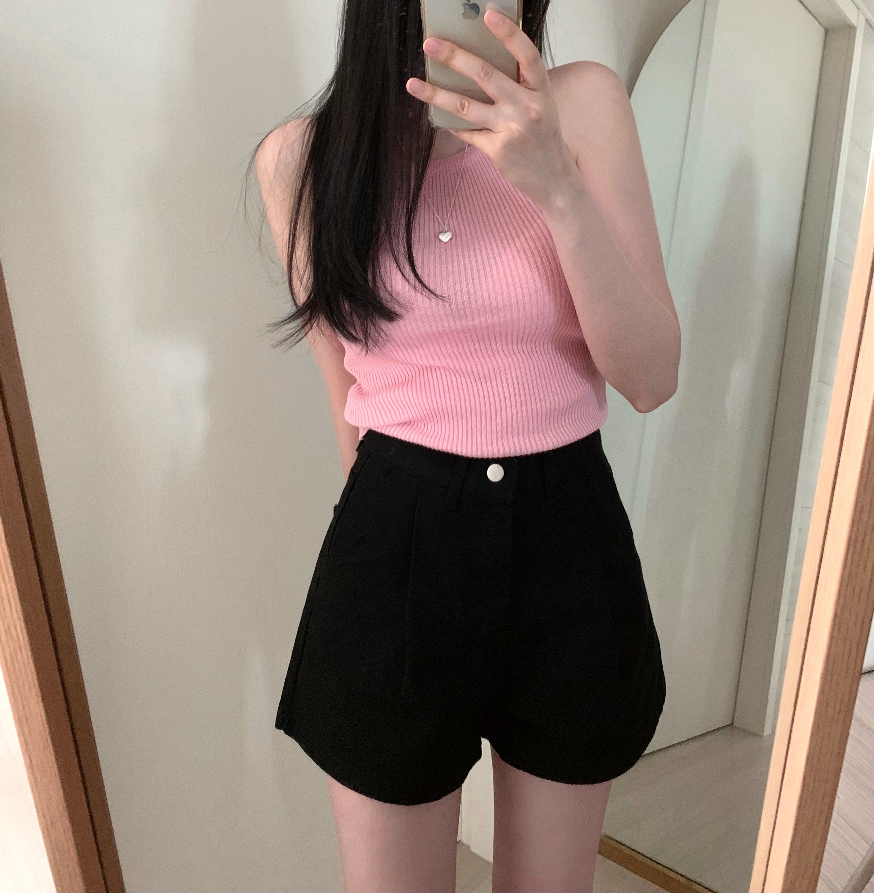 Aラインタック入りデイリーショートパンツ | ファッション通販