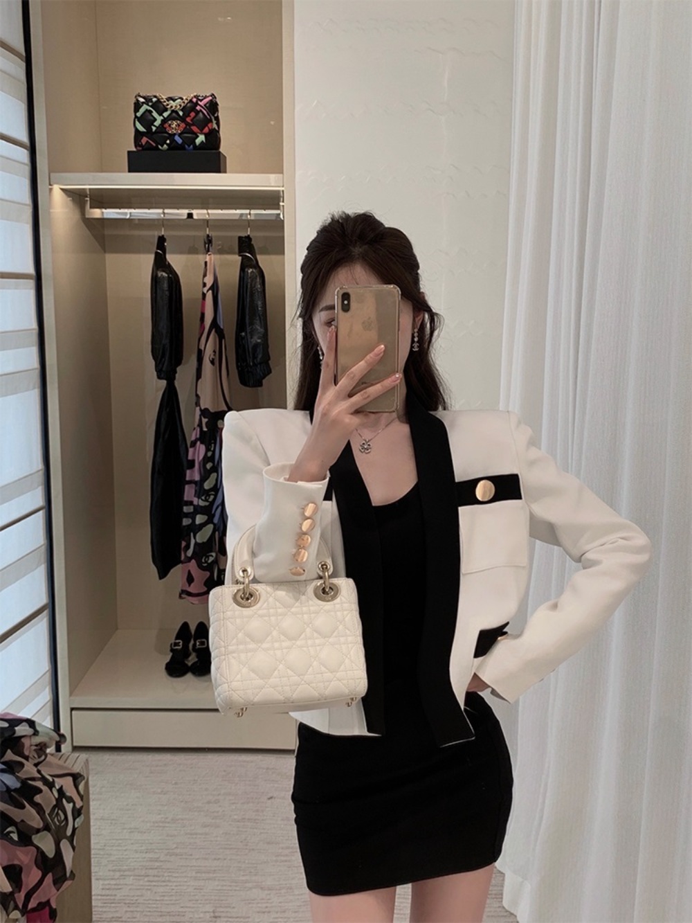 미운우리새끼 399회 오연수 화이트 자켓 오피스 하객룩 의상 옷 패션 - 상세 이미지 2