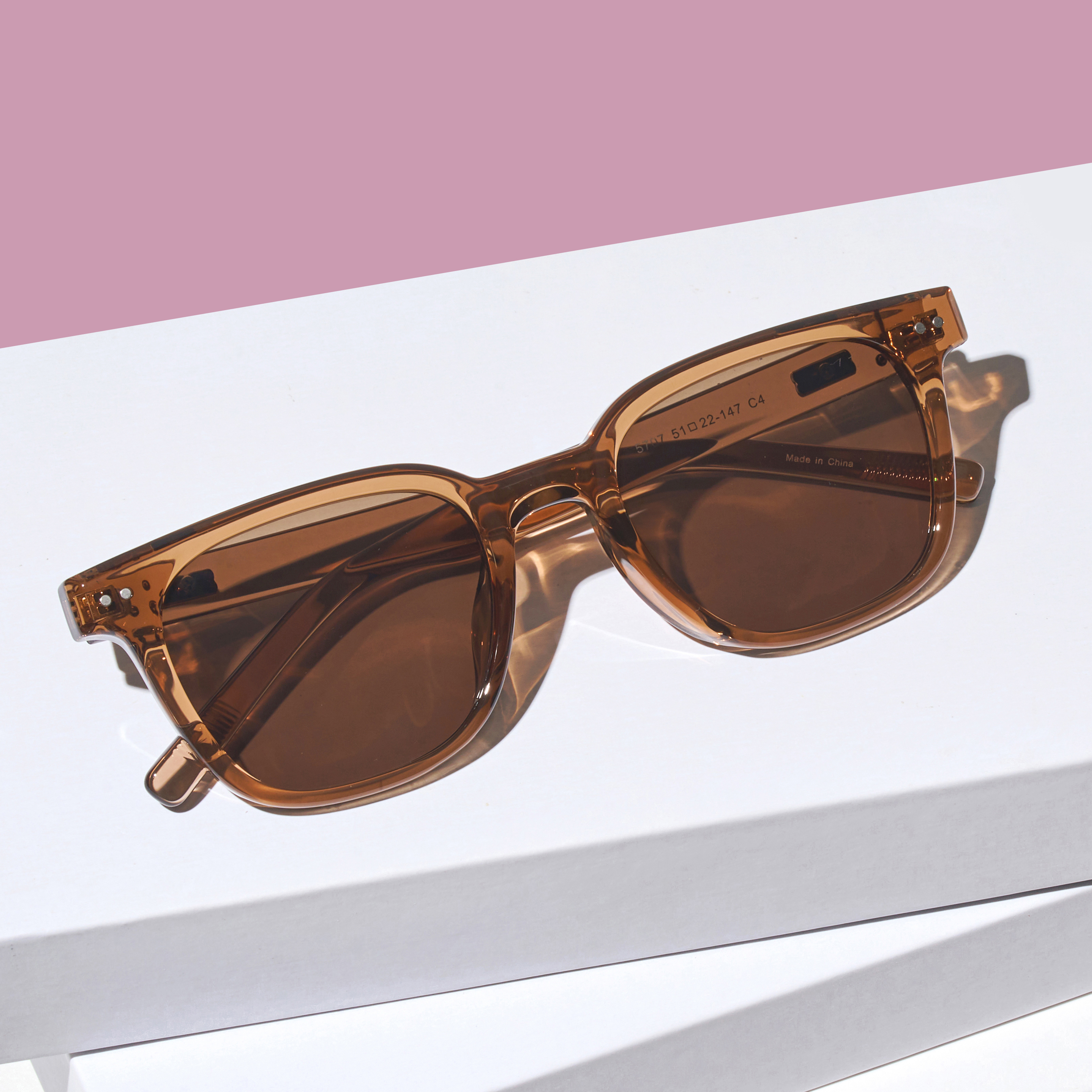 빅사이즈 반투명 패션 자외선차단 틴트 선글라스