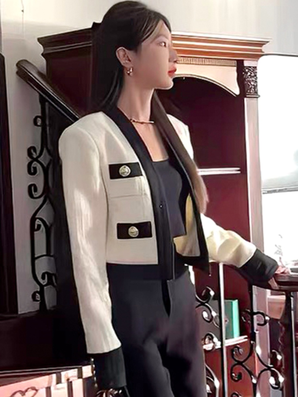미운우리새끼 399회 오연수 화이트 자켓 정장 모던한 의상 옷 패션 - 상세 이미지 4