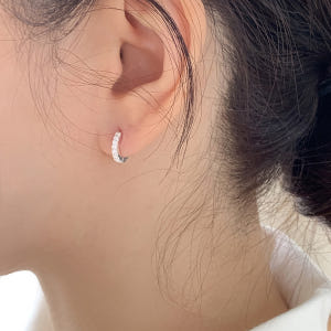 셀프러브 지르코니아 이어링 Small - 925실버 큐빅 후프링 테니스 ... 솔직 후기 | 실사용자 리뷰 분석 - 상품 이미지 3