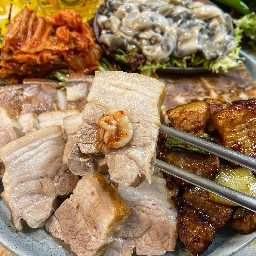 (새벽배송)국산급 맛 보장 대용량 보쌈 삼겹살 2kg 수입 돼지고기 냉동삼겹살 이미지 8