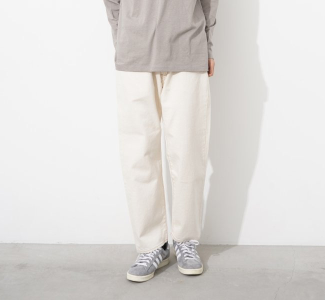 오디너리핏츠 LOOSE ANKLE DENIM ECRU 남성 청바지 OF-P108OW 화이트 - 메인 이미지