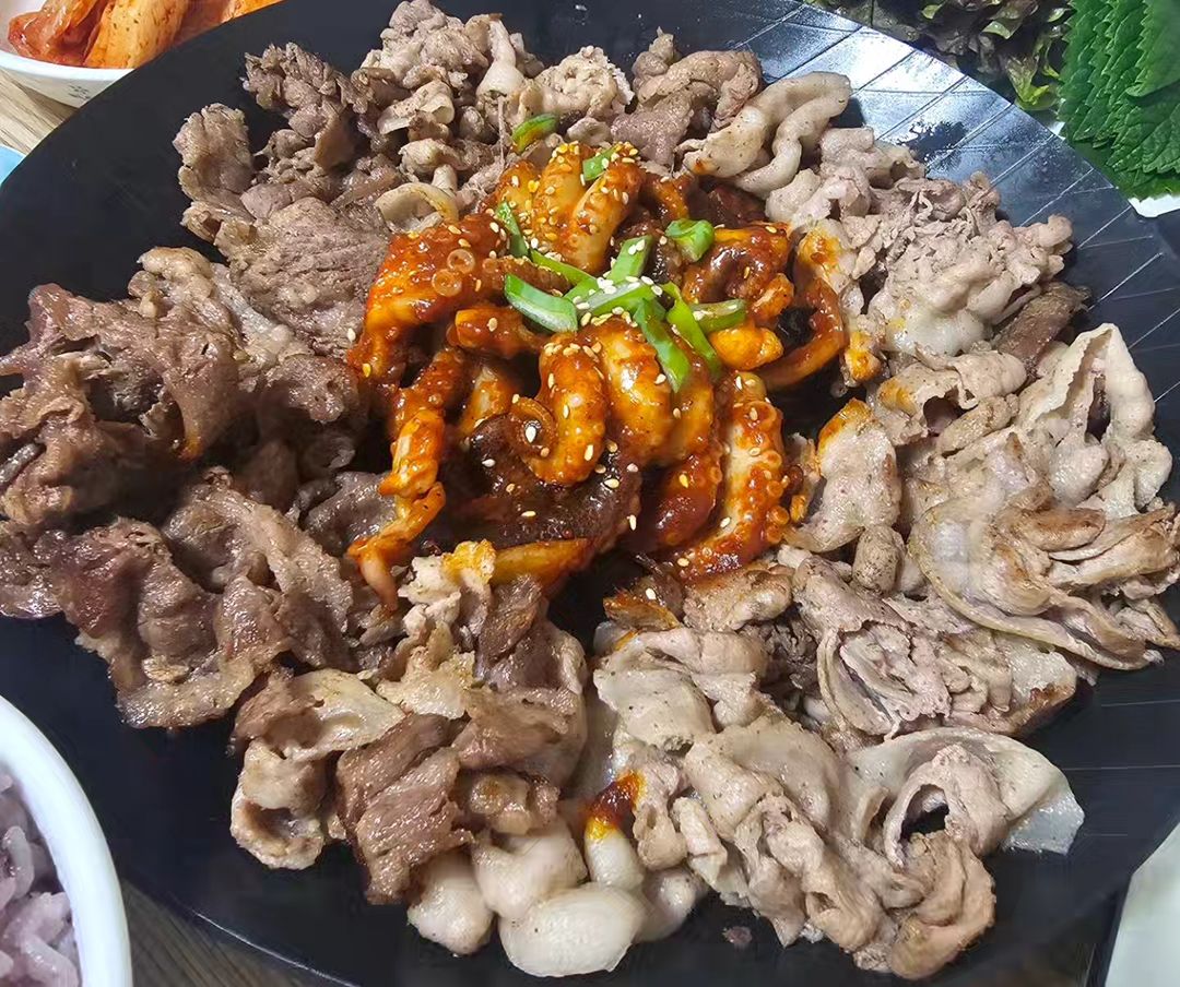 국산급 맛 보장 대용량 대패삼겹살 2kg 수입 돼지고기 냉동삼겹살 삼겹살 이미지 7