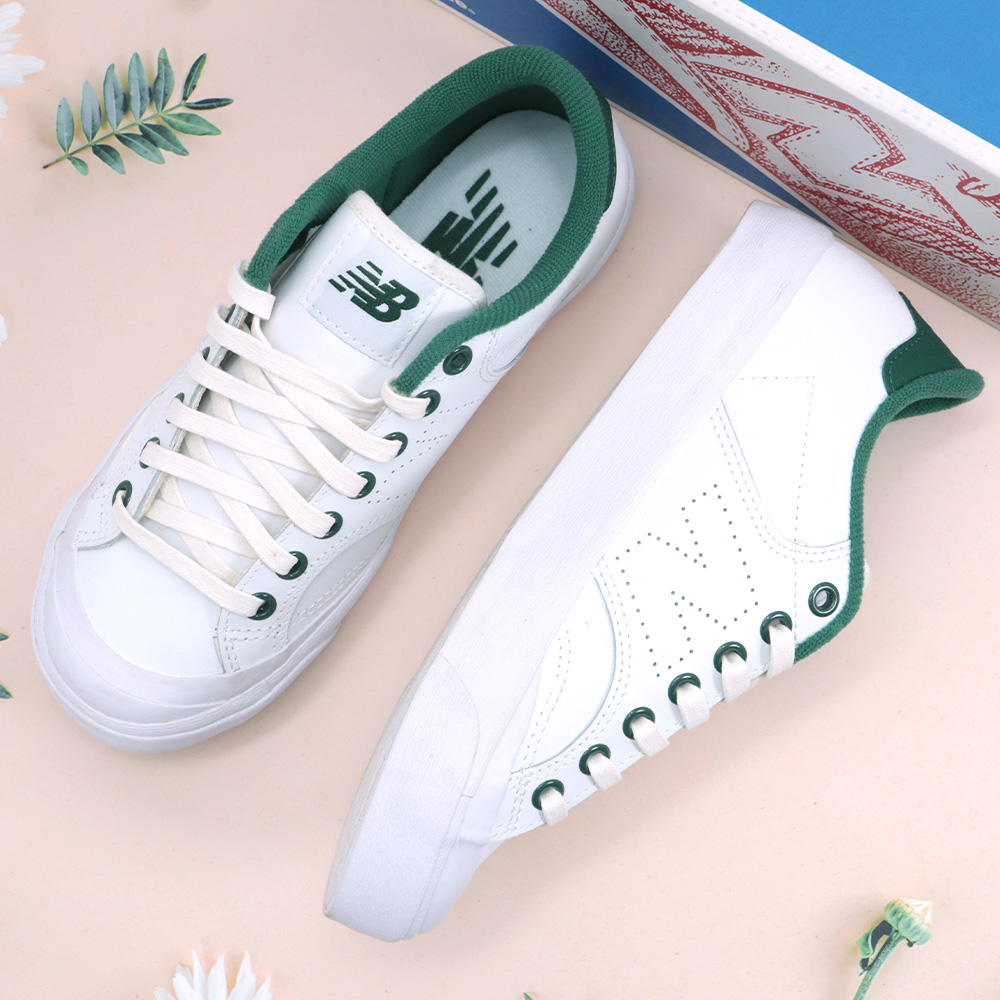 뉴발란스 프로 여성 스니커즈