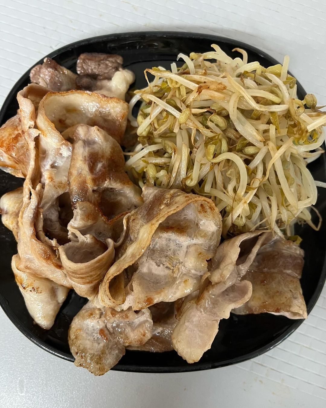 (새벽배송)국산급 맛 보장 대용량 대패삼겹살 2kg 수입 돼지고기 냉동삼겹살 삼겹살 이미지 6