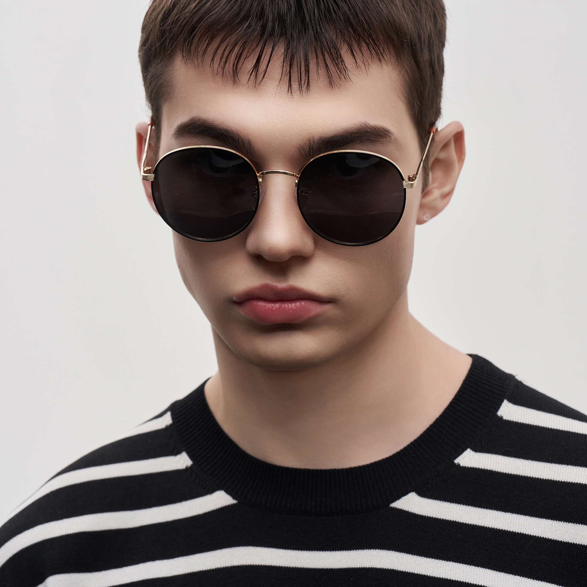 가벼운 초경량 동글이 UV 시력보호 자외선차단 편광렌즈 선글라스 - 상품 이미지