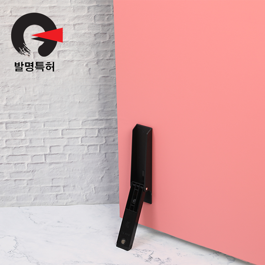 무타공 도어스토퍼 현관문 말발굽 방화문 고정 자석 말굽 이지킥 블랙
