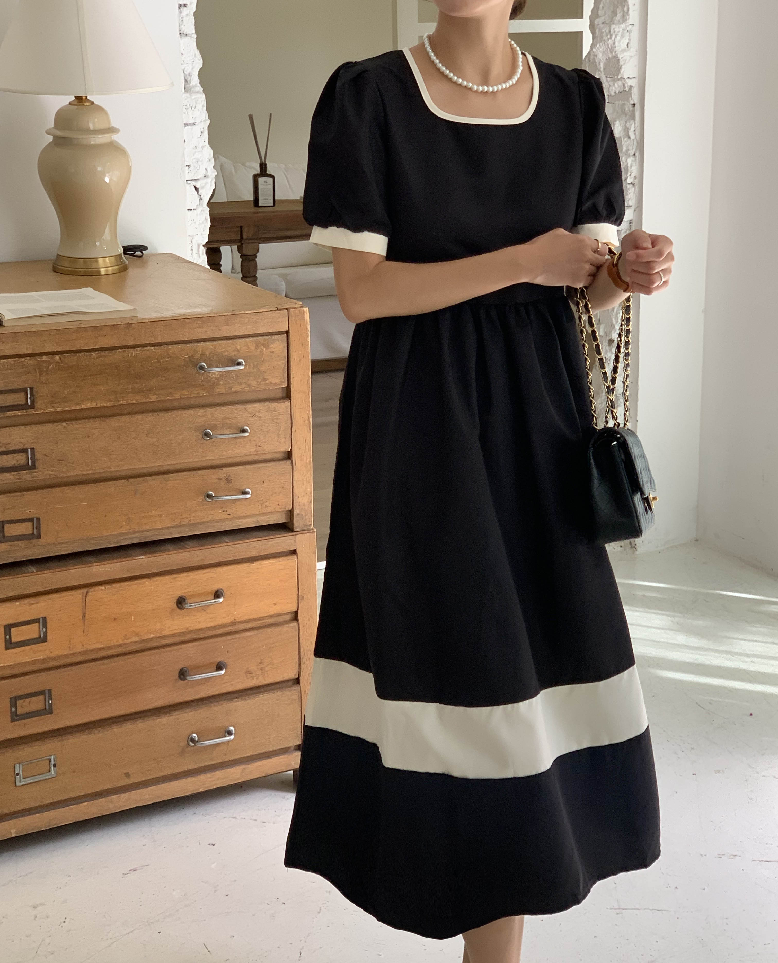 오일리 스퀘어넥 여름 소매퍼프 허리 스트랩 허리끈 벌룬 셔링 데일리 배색 퍼프 코튼 롱 원피스 - 상세 이미지 2