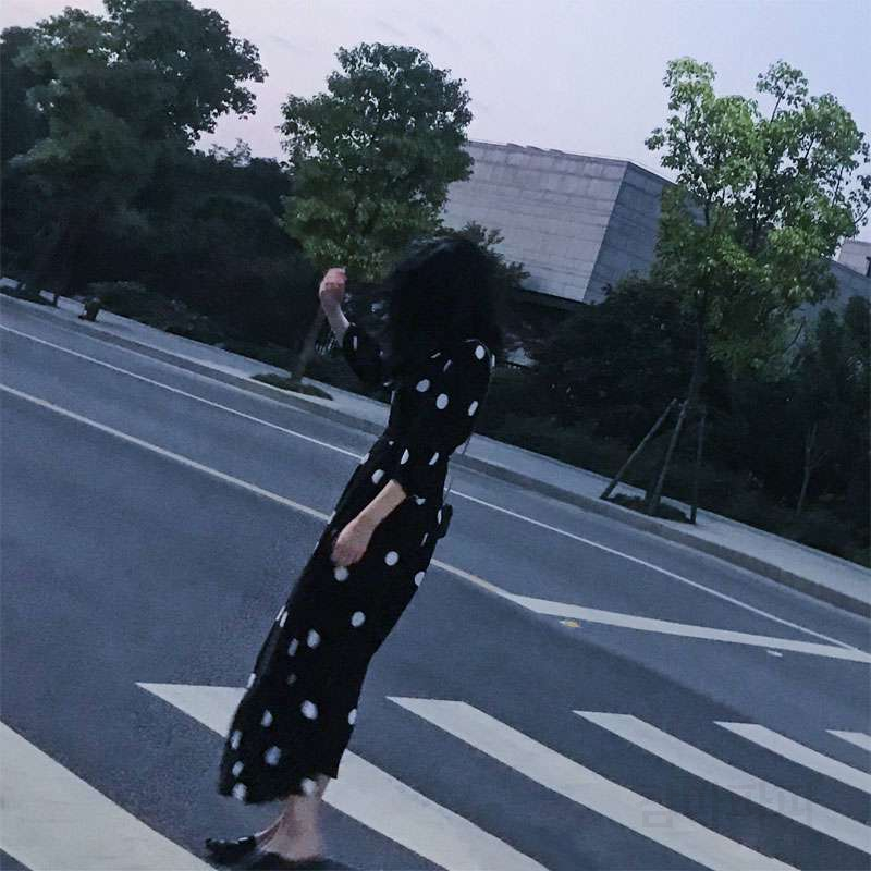 땡땡이원피스 롱 드레스 반팔 여름 복고 도트 : 감마파교역