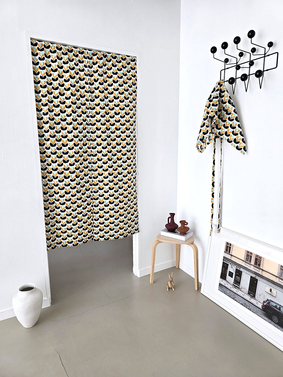 블랑쉬 라도노추추 블랙 튤립 에이프런 허리 앞치마 (자체제작)